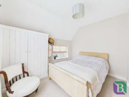 Church Road, Aspley Heath, Image 19