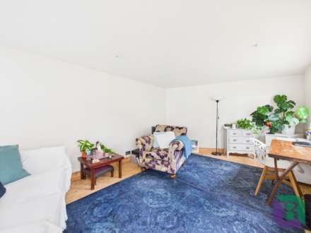 Church Road, Aspley Heath, Image 24