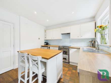 Church Road, Aspley Heath, Image 7