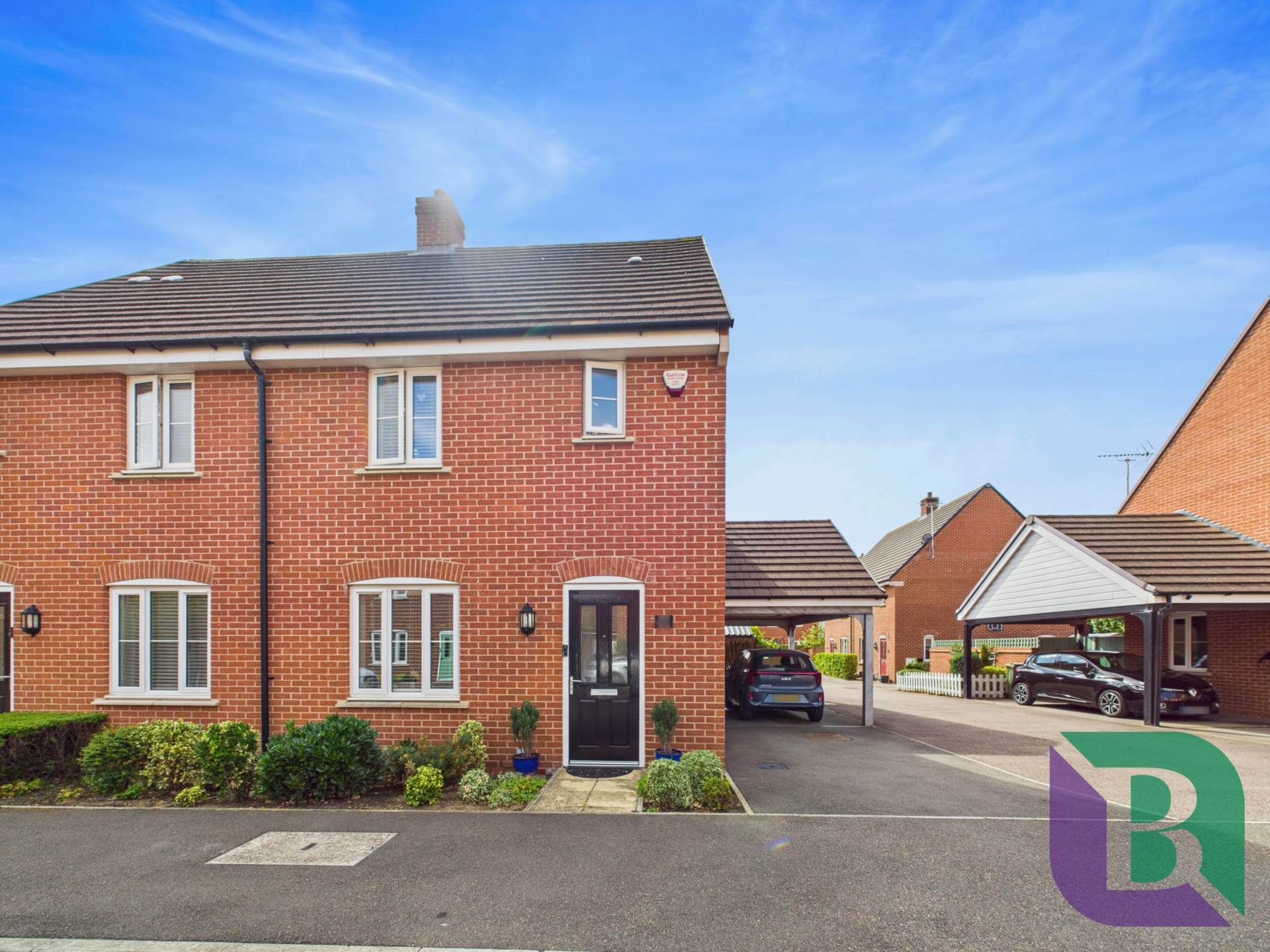 Drayhorse Crescent, Woburn Sands, Image 1
