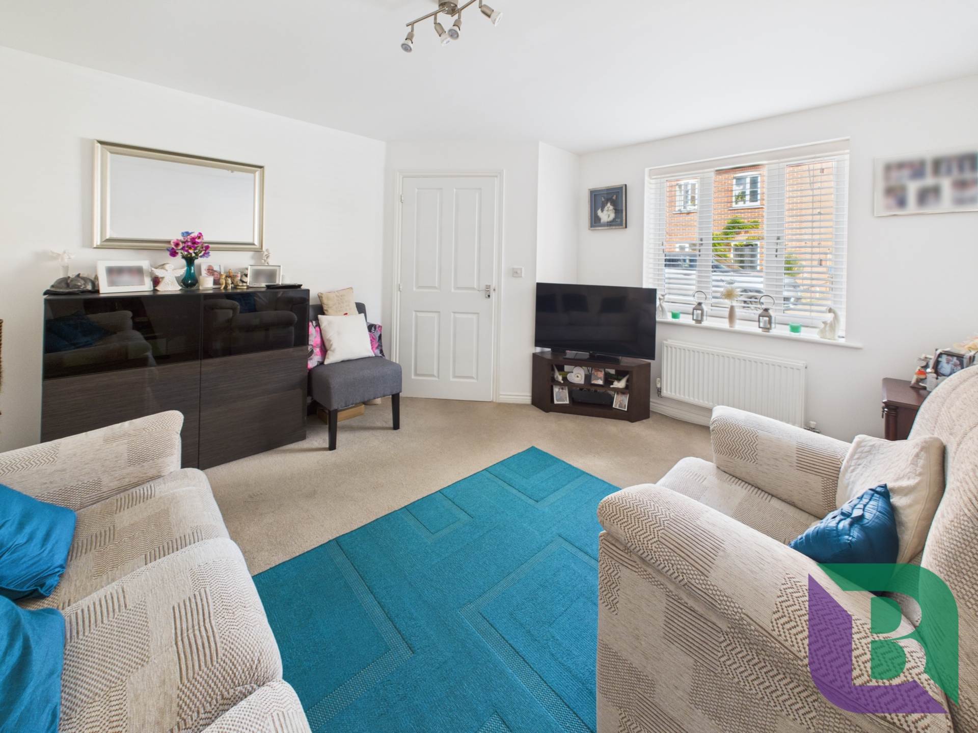 Drayhorse Crescent, Woburn Sands, Image 3
