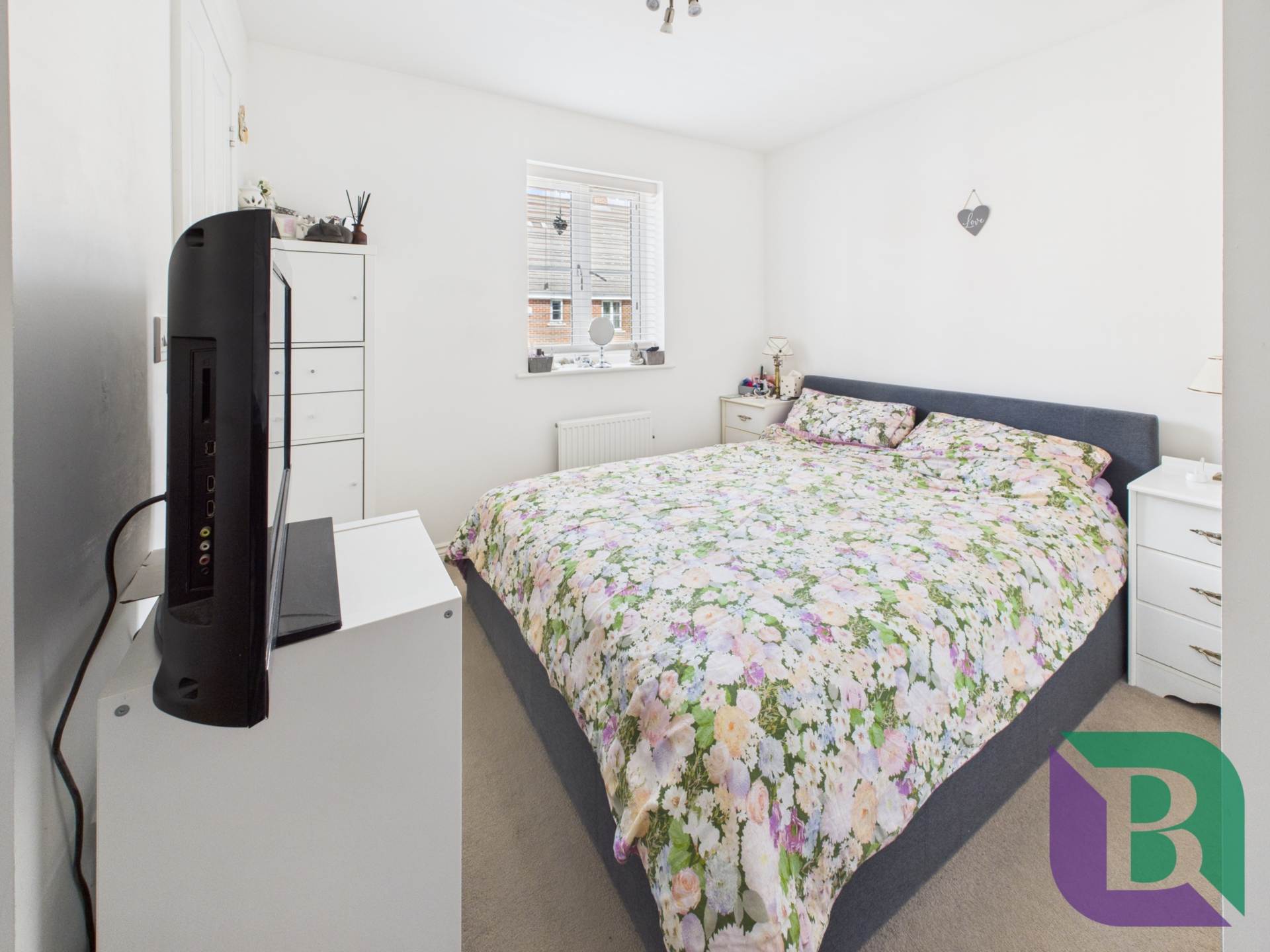 Drayhorse Crescent, Woburn Sands, Image 7