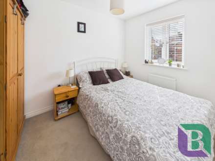 Drayhorse Crescent, Woburn Sands, Image 8