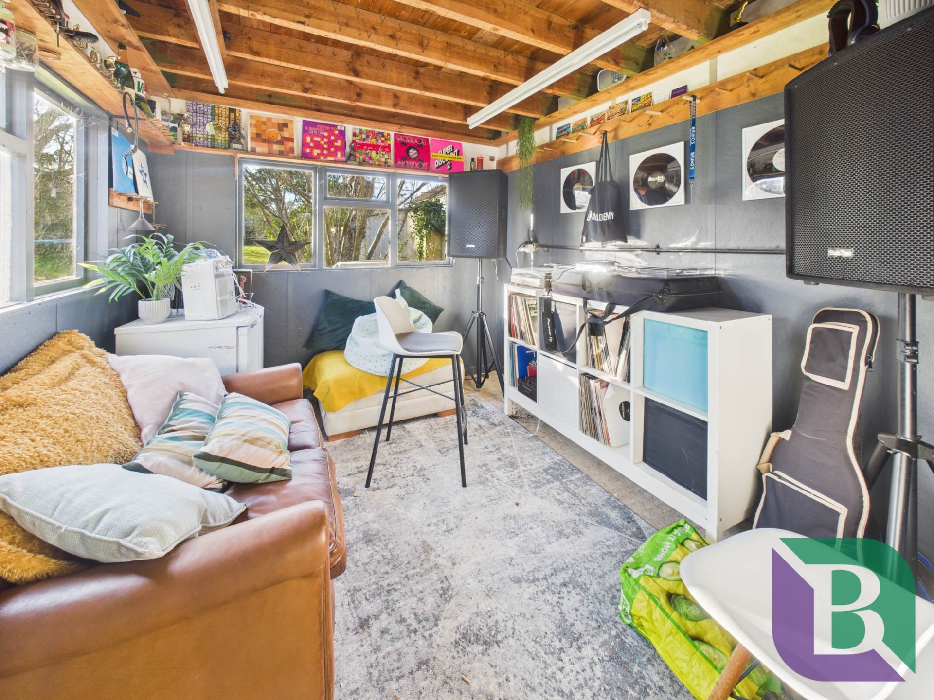 Newport Road, Milton Keynes, Image 25