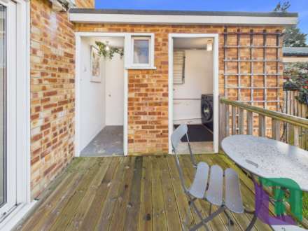 Newport Road, Milton Keynes, Image 24