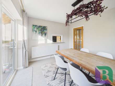 Newport Road, Milton Keynes, Image 4