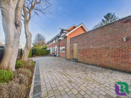 High Street, Ridgmont, Image 28