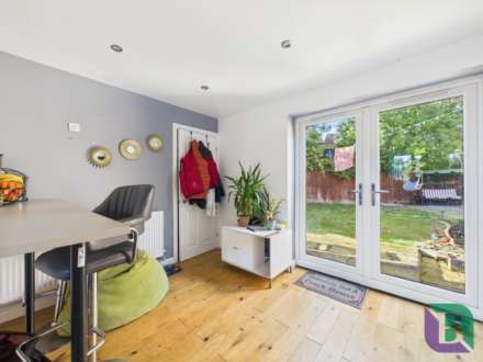 Rathbone Close, Crownhill, Image 5