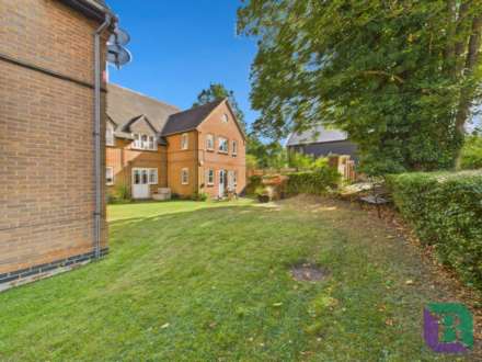 Woburn Road, Woburn Sands, Image 11