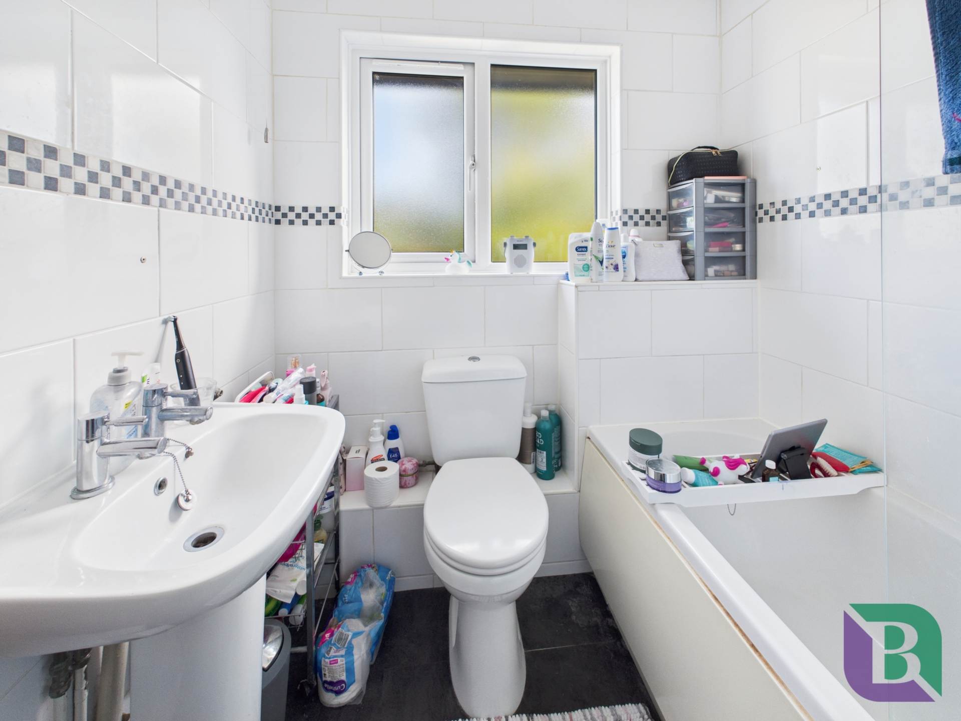 Lowland Road, Tattenhoe, Image 12