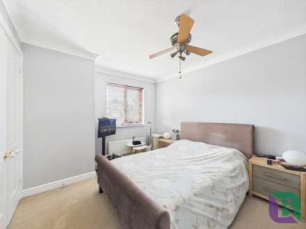 Lowland Road, Tattenhoe, Image 8