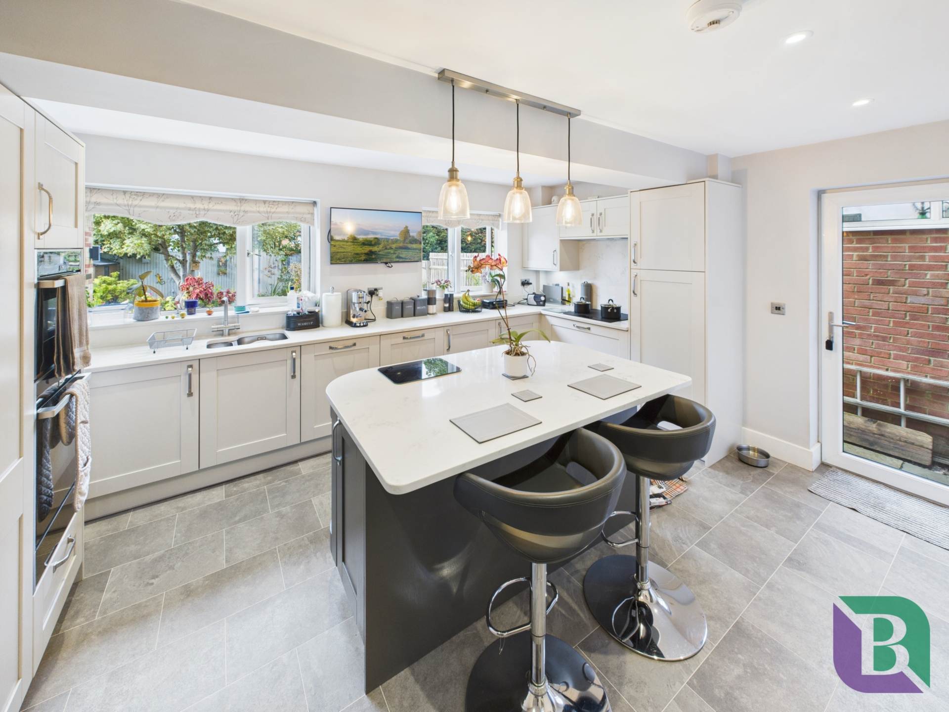 Vicarage Street, Woburn Sands, Image 2