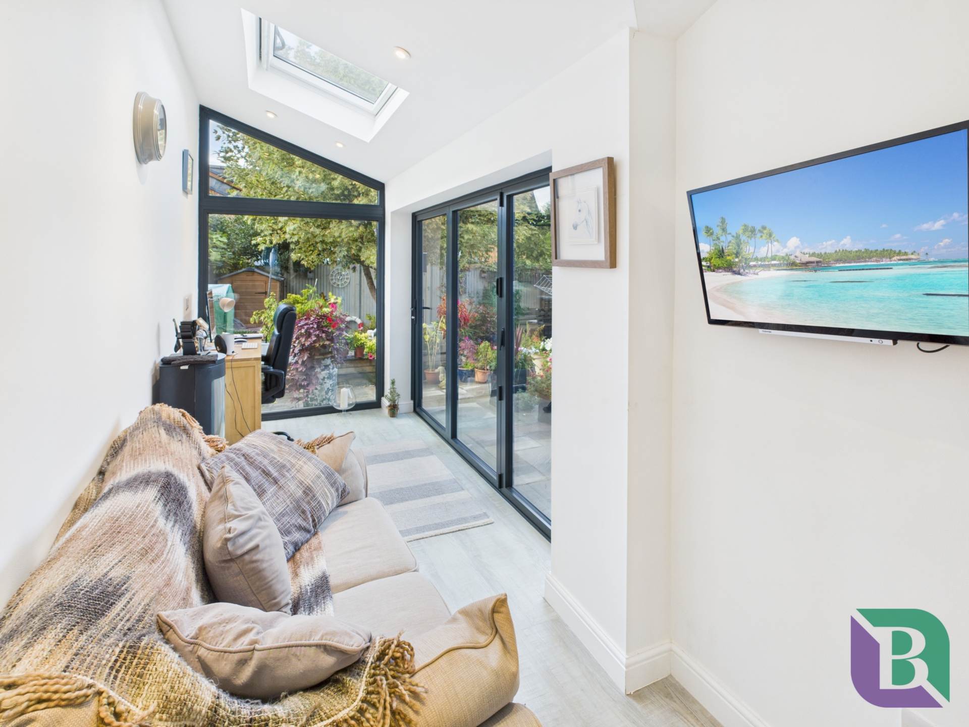 Vicarage Street, Woburn Sands, Image 4