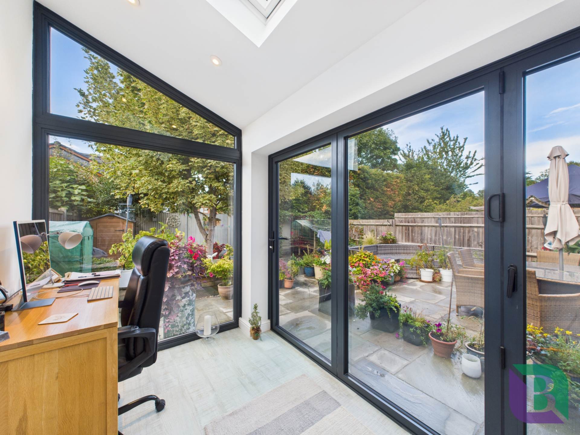 Vicarage Street, Woburn Sands, Image 9