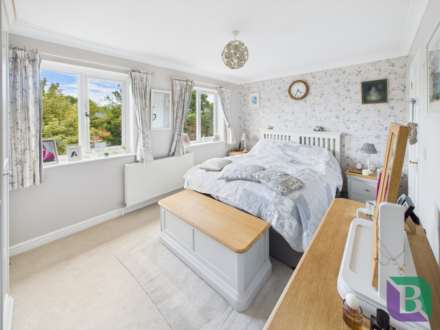 Vicarage Street, Woburn Sands, Image 10
