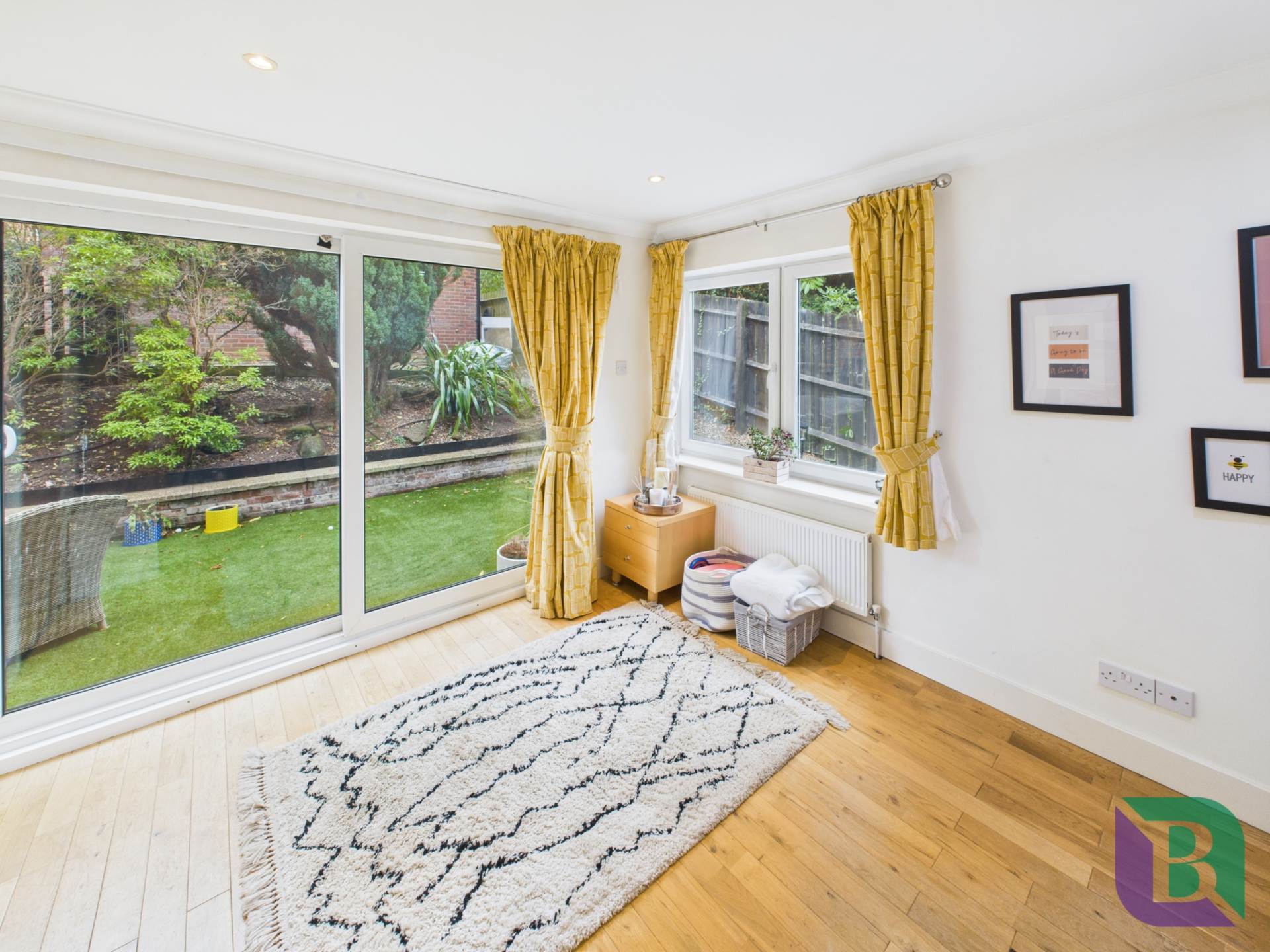 Silverbirches Lane, Aspley Heath, Image 9