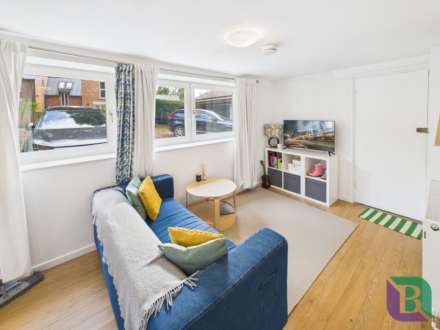 Silverbirches Lane, Aspley Heath, Image 12