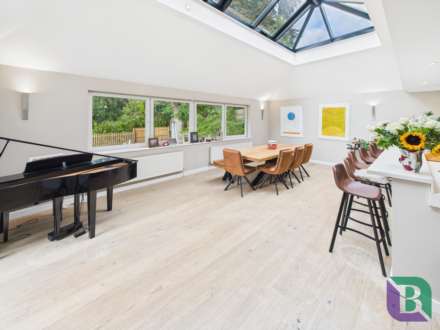 Silverbirches Lane, Aspley Heath, Image 3