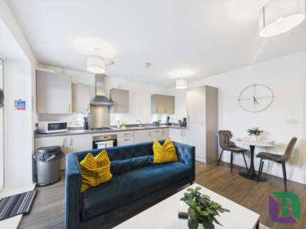 Lattice Court, Milton Keynes, Image 3