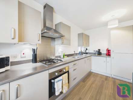 Lattice Court, Milton Keynes, Image 4