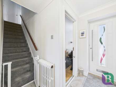 Greenhill Close, Loughton, Image 12