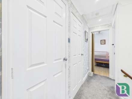 Greenhill Close, Loughton, Image 18