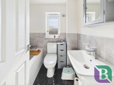 Watson Drive, Eagle Farm South, Image 12