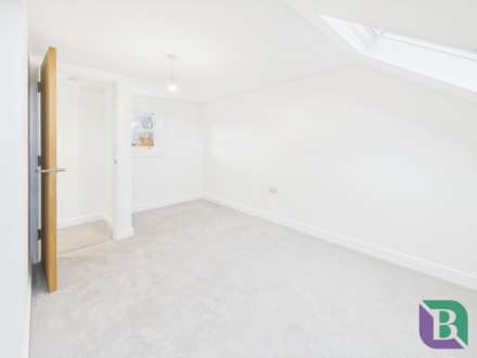 Coronation Road, Stony Stratford, Image 13