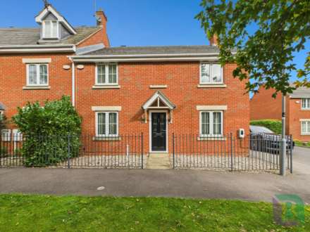 Newport Road, Woburn Sands, Image 1