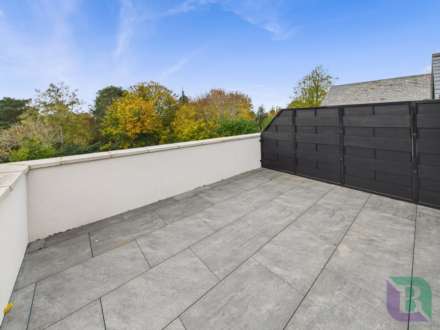 High Street, Woburn Sands, Image 8