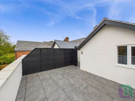 High Street, Woburn Sands, Image 9