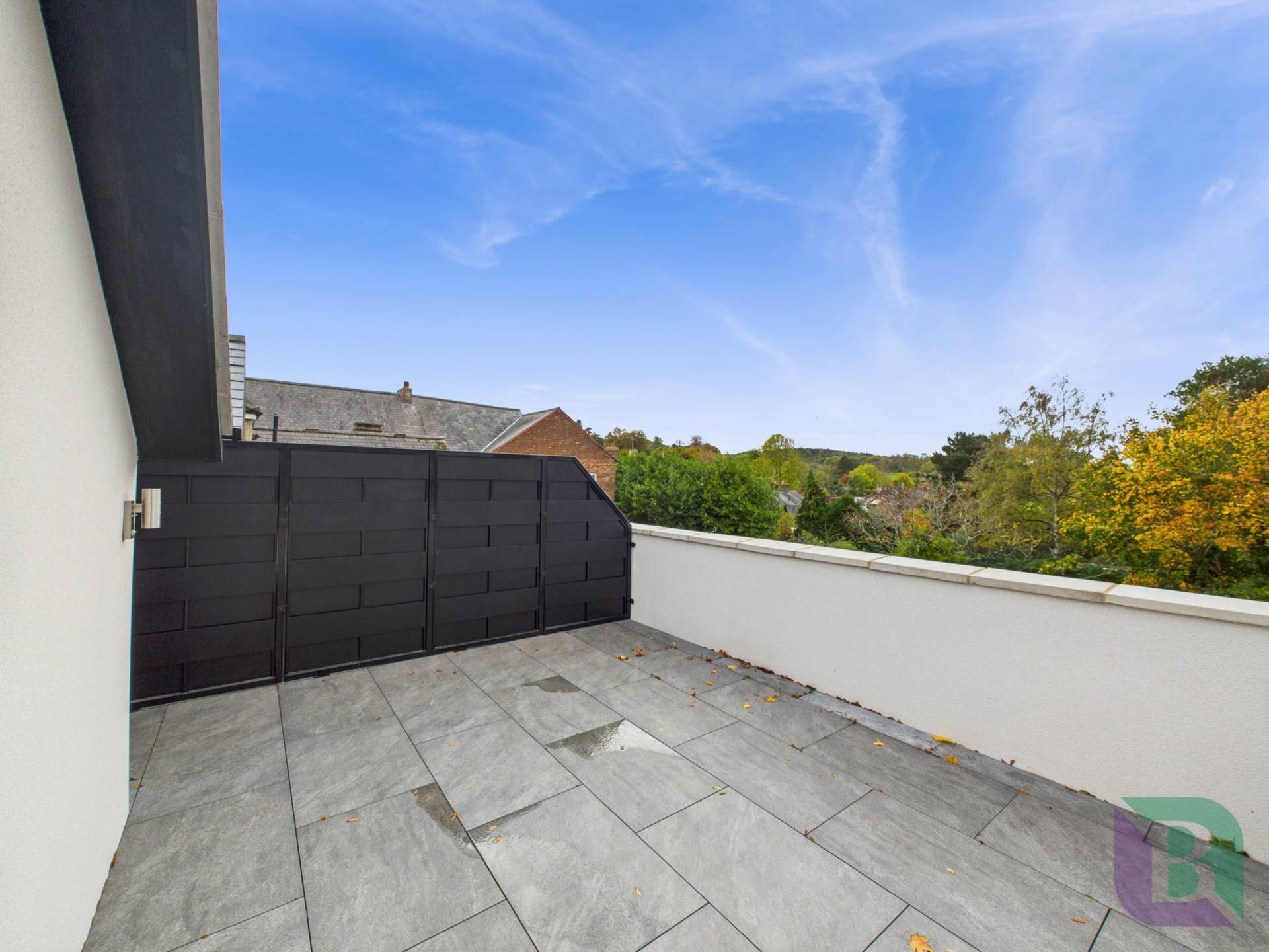 High Street, Woburn Sands, Image 13