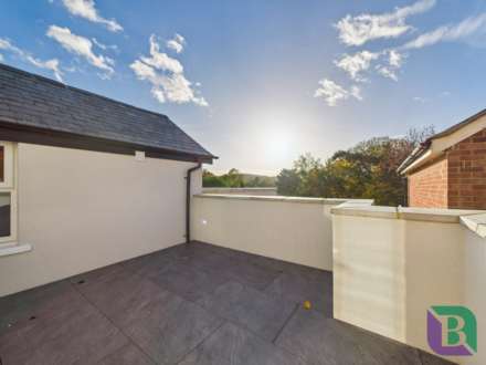 High Street, Woburn Sands, Image 12