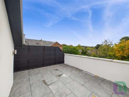 High Street, Woburn Sands, Image 13