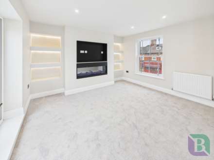High Street, Woburn Sands, Image 2