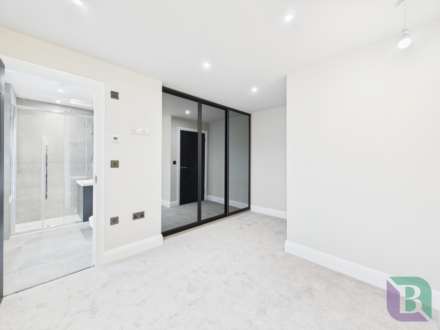 High Street, Woburn Sands, Image 8