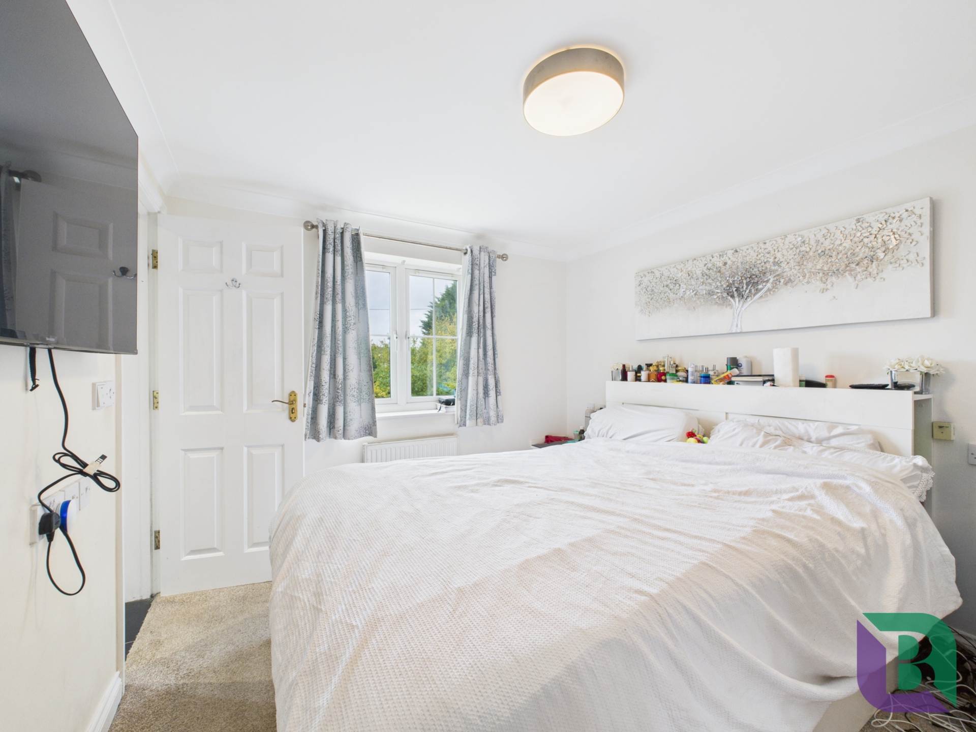 Newport Road, Milton Keynes, Image 9