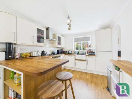 Newport Road, Milton Keynes, Image 6