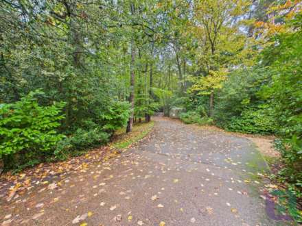 The Knoll, Aspley Heath, Milton Keynes, Image 10