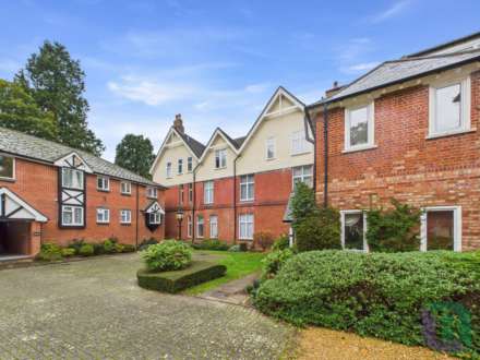 The Knoll, Aspley Heath, Milton Keynes, Image 7