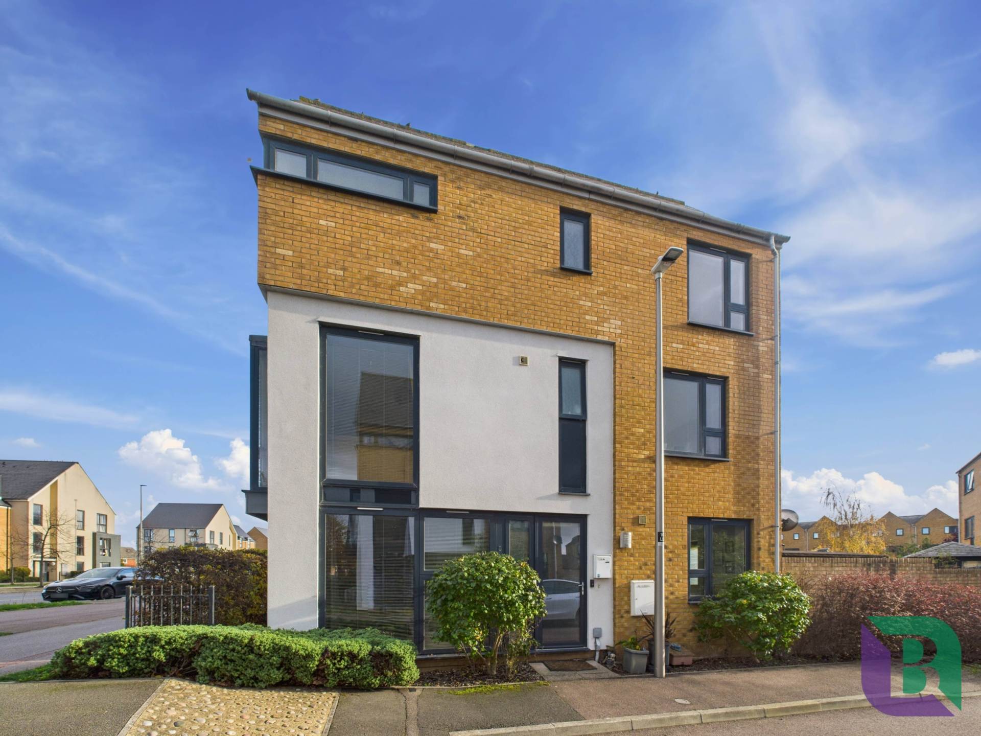 Loughborough Drive, Broughton Gate, Image 26