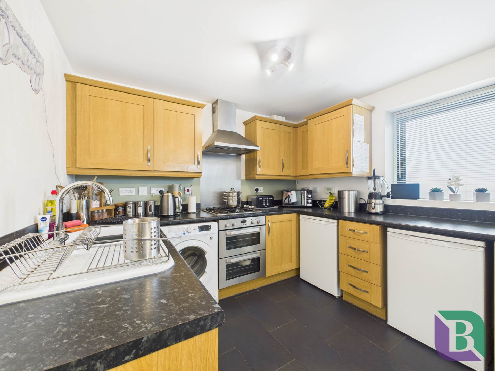 Loughborough Drive, Broughton Gate, Image 6