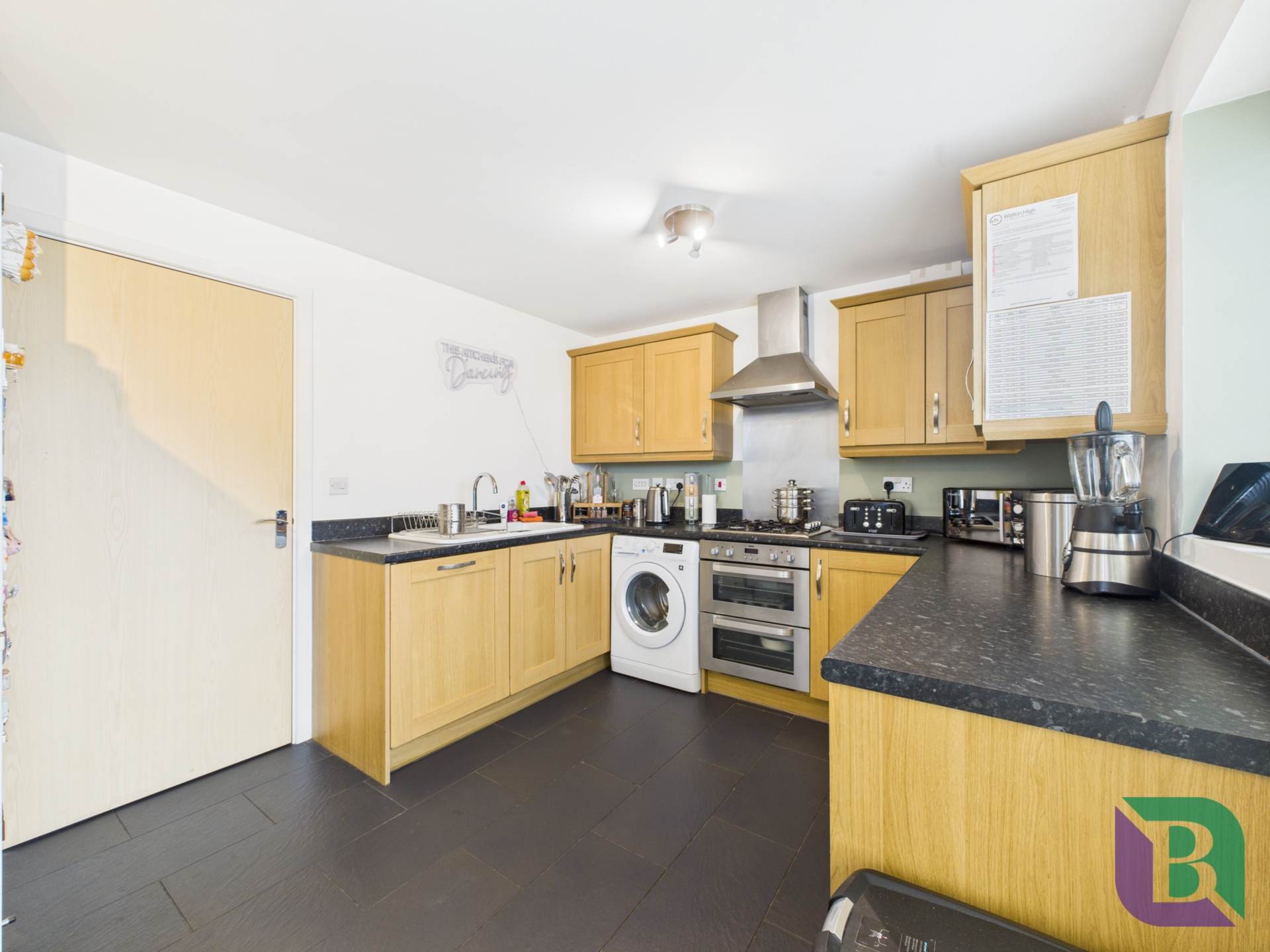 Loughborough Drive, Broughton Gate, Image 7