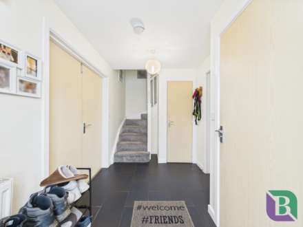 Loughborough Drive, Broughton Gate, Image 9