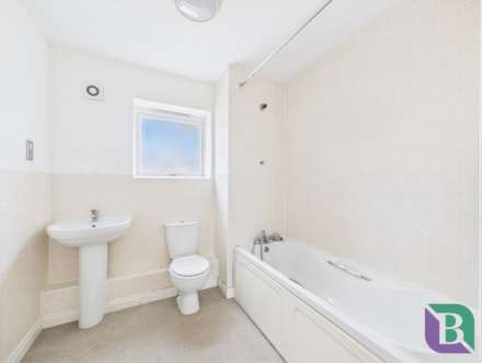 Harley Drive, Milton Keynes, Image 7