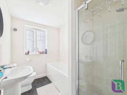 Olympic Crescent, Brooklands, Image 13