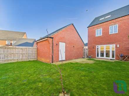 Olympic Crescent, Brooklands, Image 16