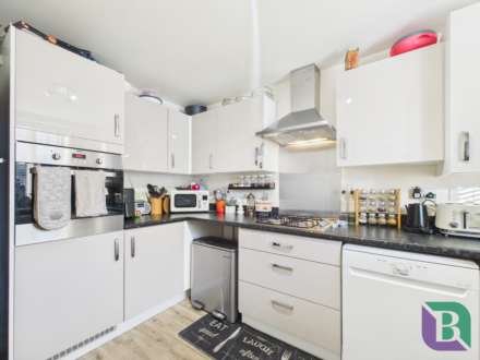 Olympic Crescent, Brooklands, Image 5