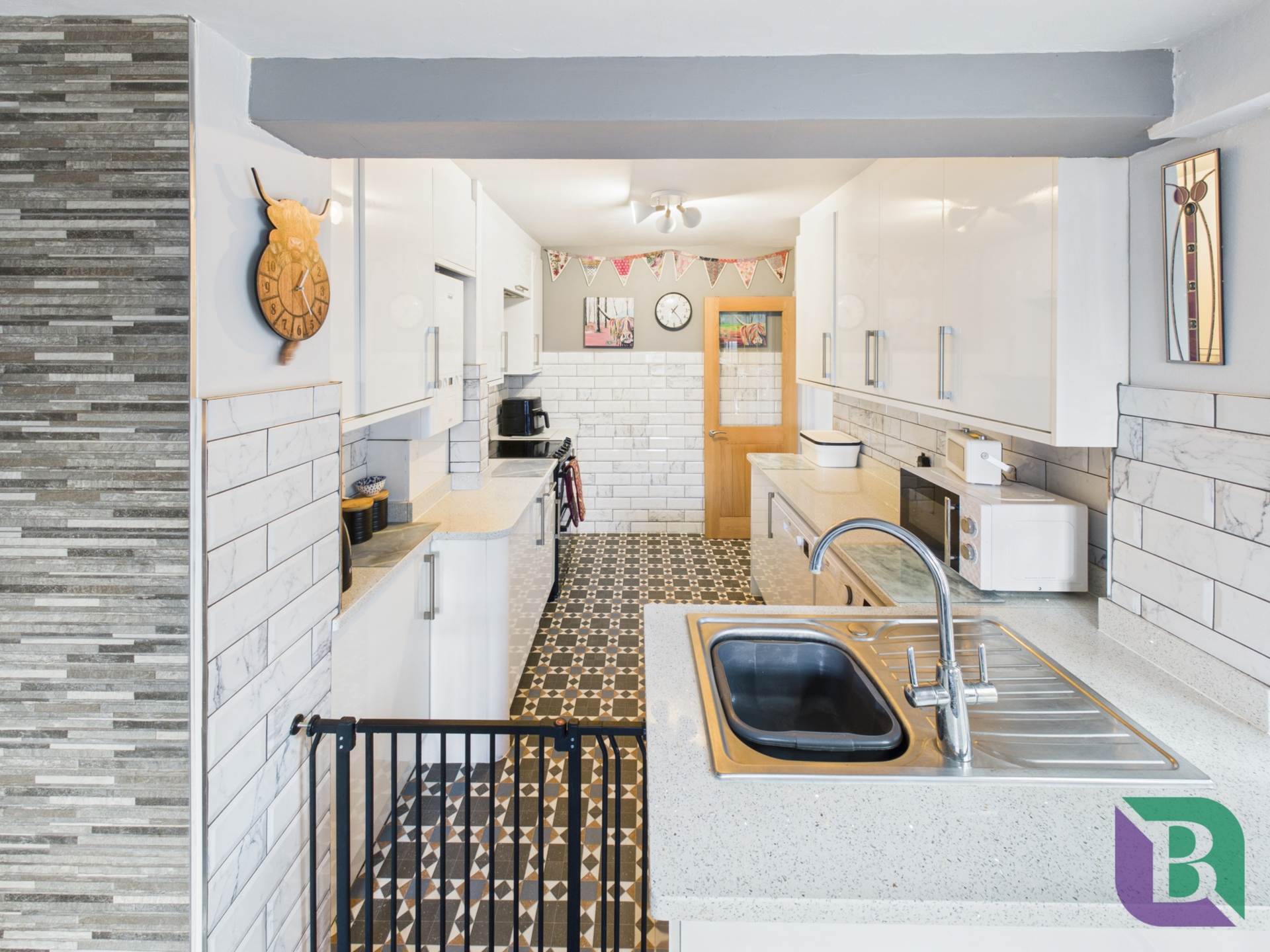 Theydon Ave, Milton Keynes, Image 5