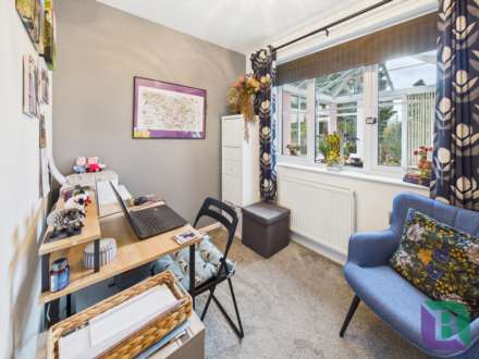 Theydon Ave, Milton Keynes, Image 16